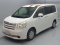 2009 Toyota Noah