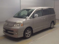 2007 Toyota Voxy