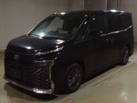 2023 Toyota Voxy