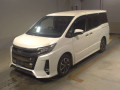 2019 Toyota Noah