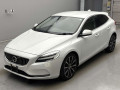 2016 Volvo V40