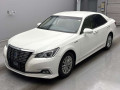 2016 Toyota Crown Hybrid