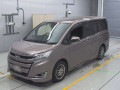 2017 Toyota Noah