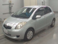 2005 Toyota Vitz