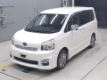 2011 Toyota Voxy