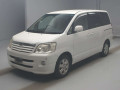 2002 Toyota Noah