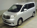 2013 Toyota Noah