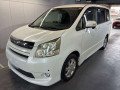 2008 Toyota Noah