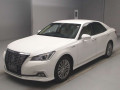 2018 Toyota Crown Hybrid