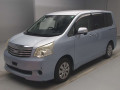2010 Toyota Noah