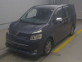 2010 Toyota Voxy
