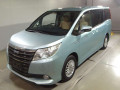 2014 Toyota Noah
