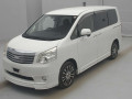 2012 Toyota Noah