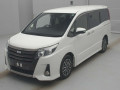 2016 Toyota Noah