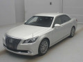 2015 Toyota Crown Majesta