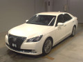 2014 Toyota Crown Majesta