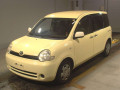 2005 Toyota Sienta