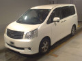2011 Toyota Noah