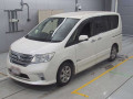 2013 Nissan Serena