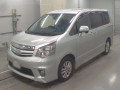 2010 Toyota Noah