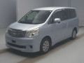2011 Toyota Noah