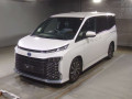 2022 Toyota Voxy