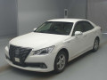 2015 Toyota Crown Hybrid