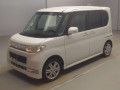 2010 Daihatsu Tanto