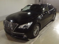 2014 Toyota Crown Hybrid