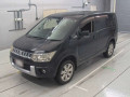 2012 Mitsubishi Delica D5