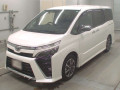 2020 Toyota Voxy