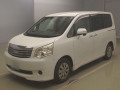 2012 Toyota Noah