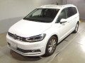 2016 Volkswagen Golf Touran