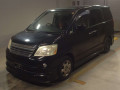 2005 Toyota Noah