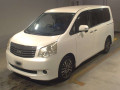 2011 Toyota Noah