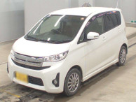 2013 Mitsubishi ek Custom