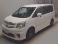 2011 Toyota Noah