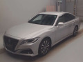 2018 Toyota Crown Hybrid