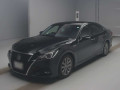 2017 Toyota Crown Hybrid