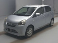 2013 Daihatsu Mira e:S