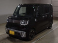 2015 Daihatsu Wake