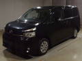 2011 Toyota Voxy