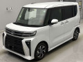 2022 Daihatsu Tanto Custom