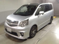 2012 Toyota Noah