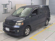 2006 Toyota Voxy