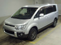 2010 Mitsubishi Delica D5