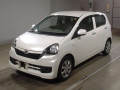 2017 Daihatsu Mira e:S
