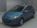 2013 Mazda Demio