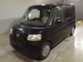 2009 Daihatsu Tanto