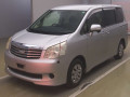 2012 Toyota Noah